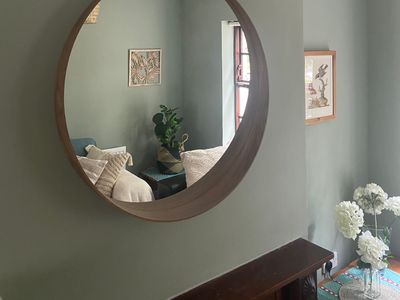 Newly refurbished 3 bedroom house that sleeps 6