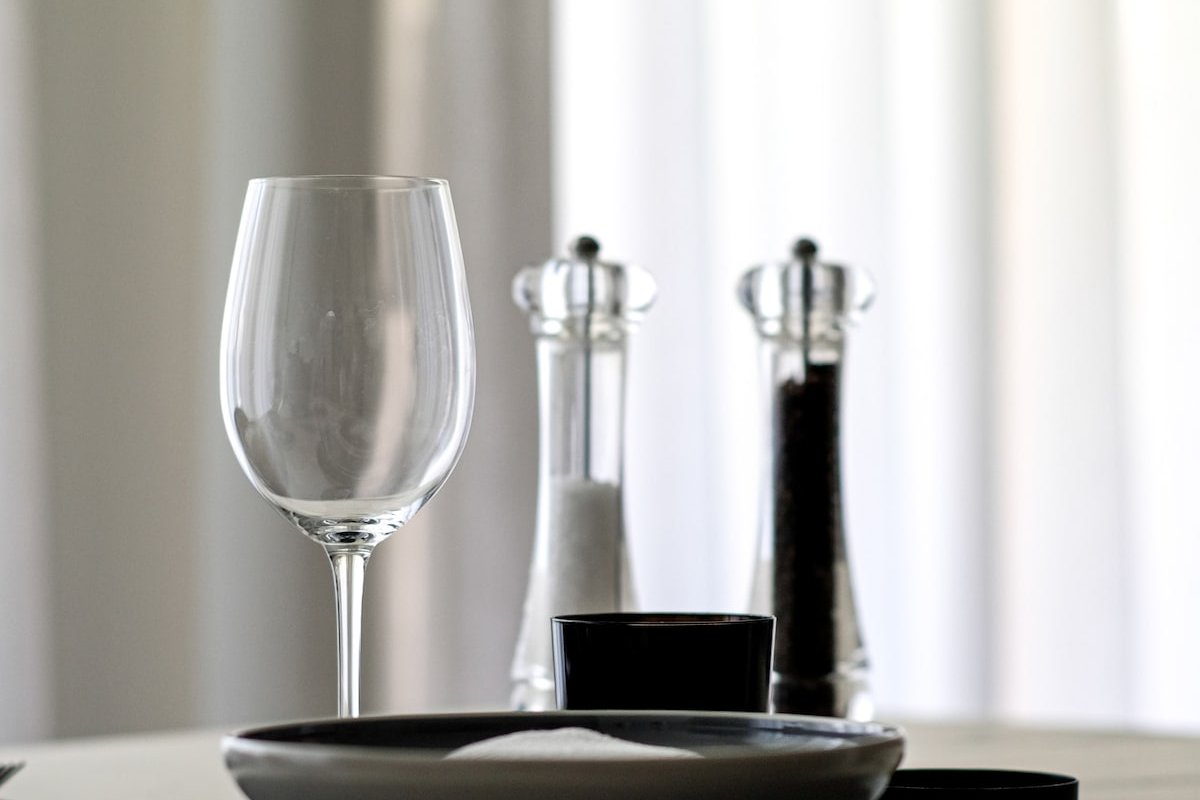 The Gem of The Lake – Garden, Pool and Lake-View gallery image 3