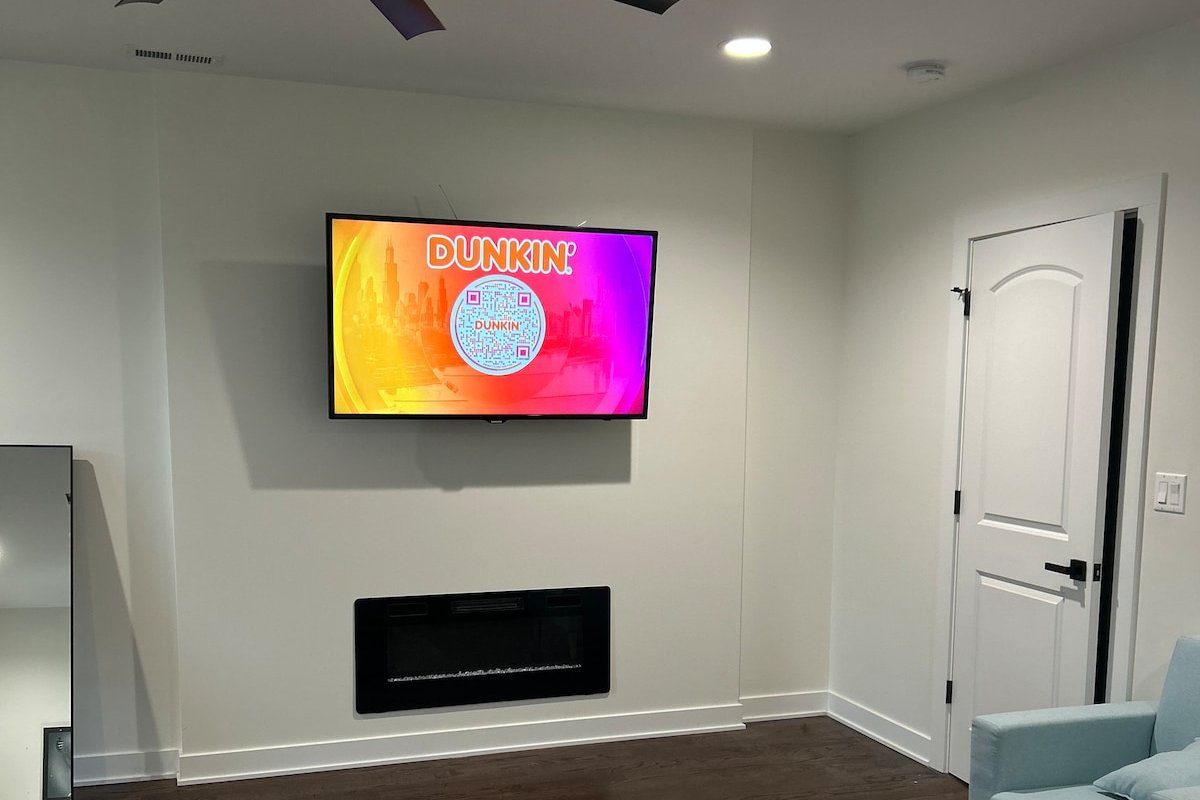 Suburban Feel with a City Vibe gallery image 3