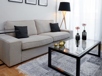 Lux Central Apt at Kolonaki