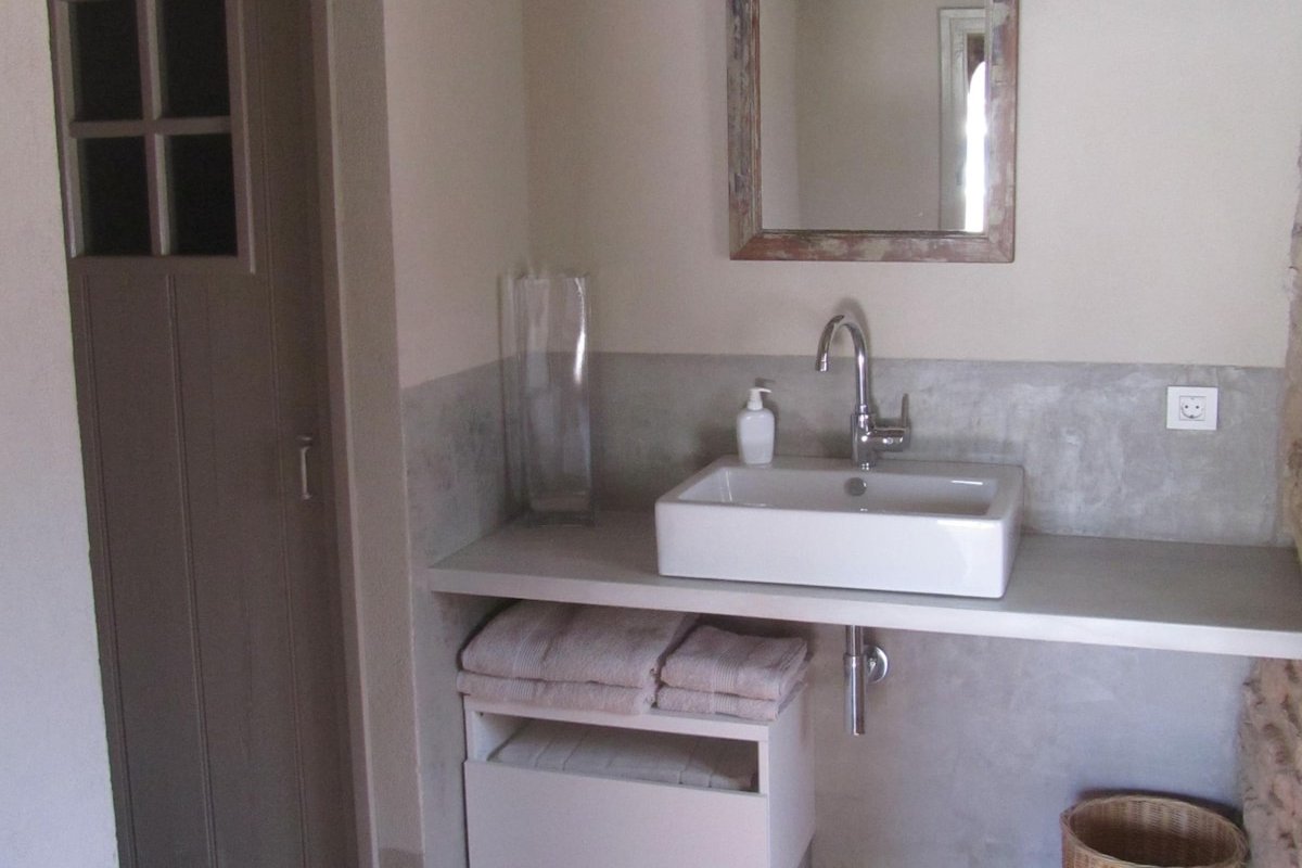 House Castell Peratallada gallery image 4