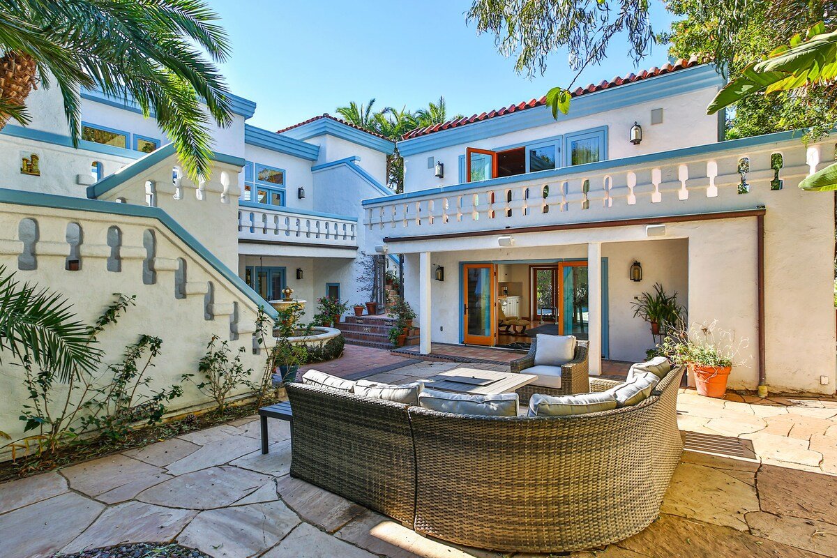 Malibu Broad Beach Ocean View steps to sands gallery image 3