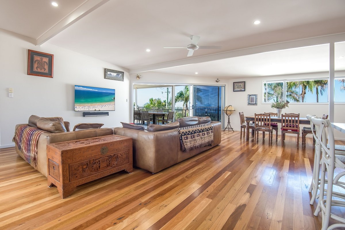 Ocean Breeze – Sunshine Beach Family Home