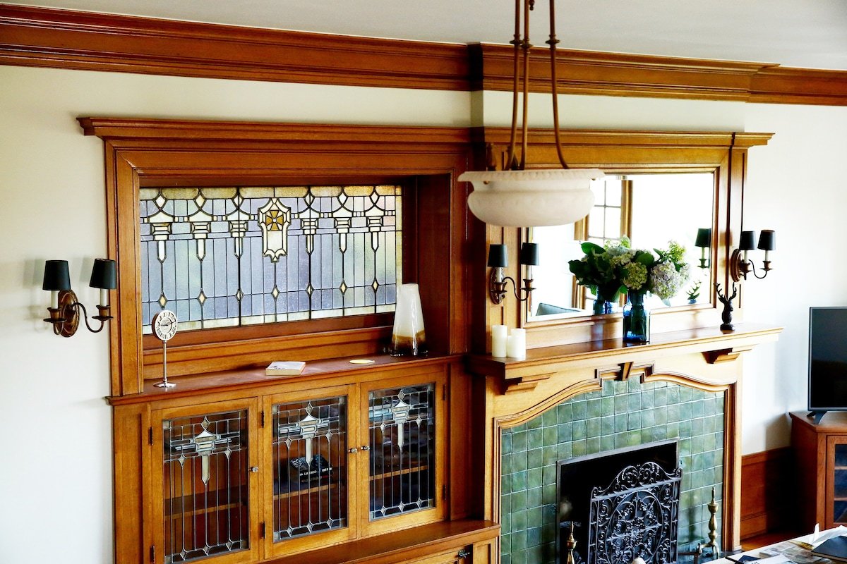 Historic Jacobberger House Downtown Portland gallery image 4