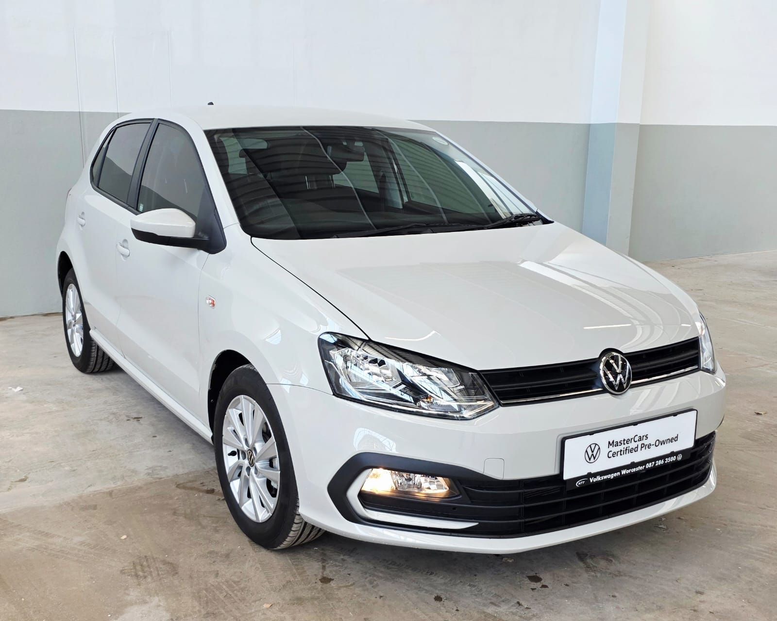 VOLKSWAGEN POLO VIVO 1.4 LIFE for Sale in South Africa