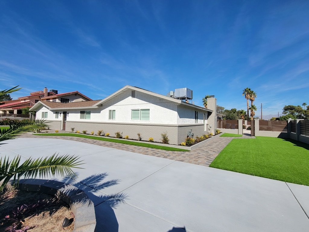 Modern Family Getaway gallery image 4