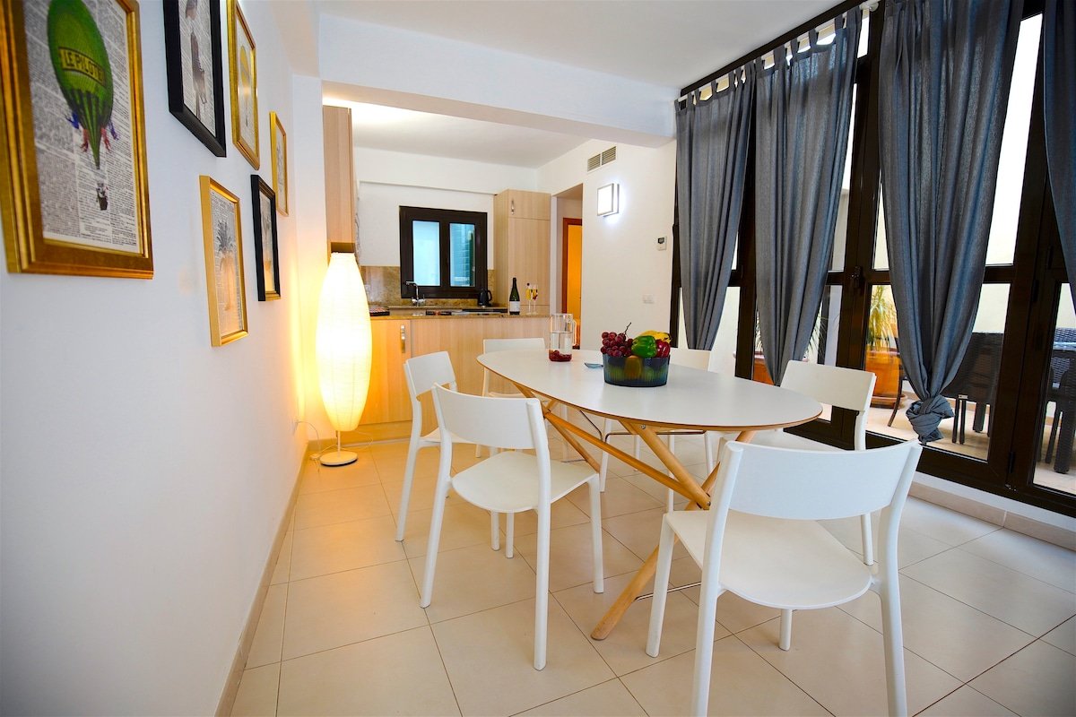 Superb apartment in La Lonja – La Lonja Homes gallery image 4