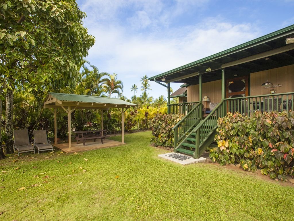 Hanalei Cottage A/C across from HanaleiBay TVR1091 gallery image 3