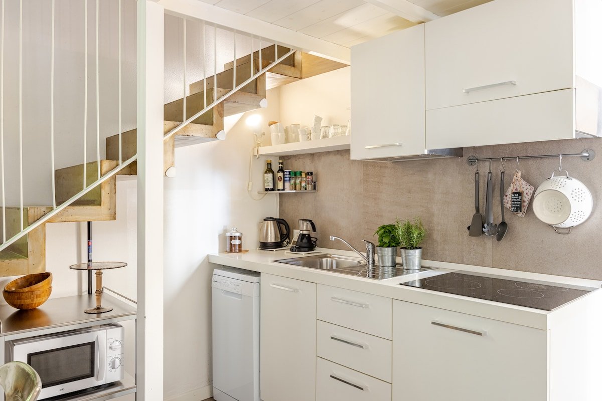 Corte Paradiso | 2Apartments & Courtyard gallery image 4