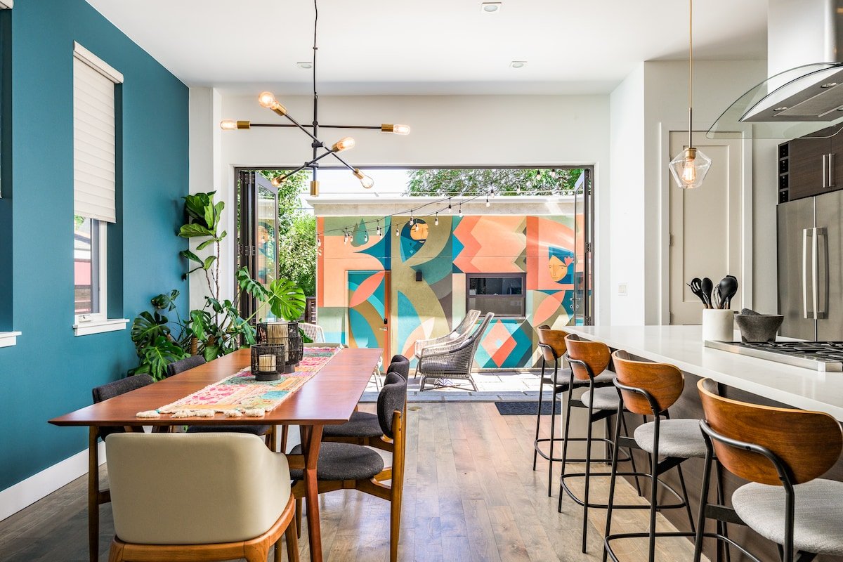 Wyandot House: Rooftop Hot Tub, Theater, Game Room gallery image 5