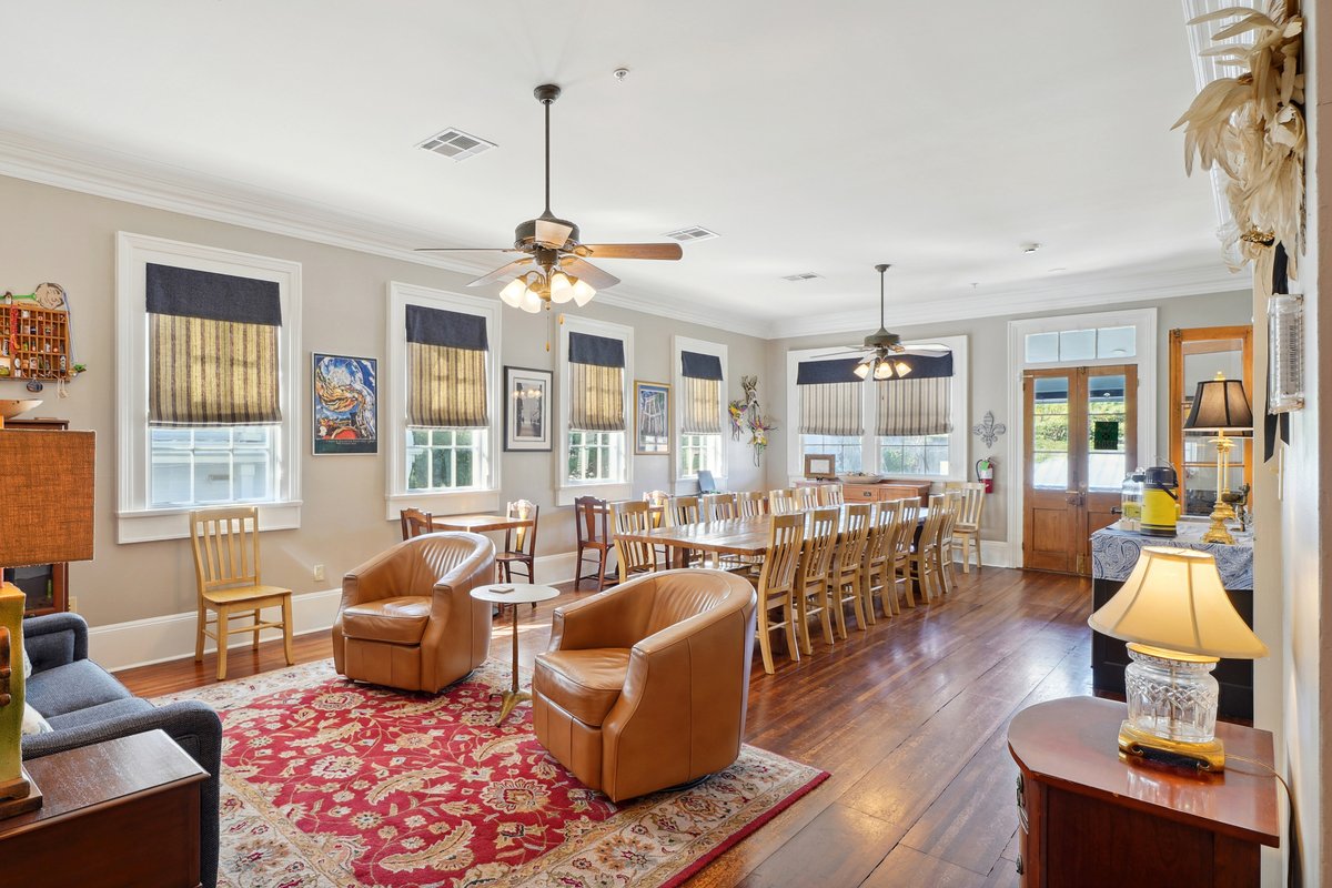 Rent entire 9BR/9BA Bed & Breakfast with Pool