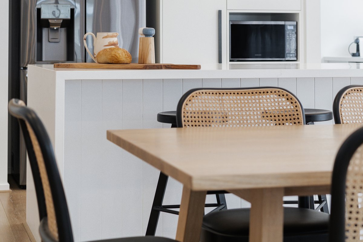 Modern Luxury Coastal Oasis