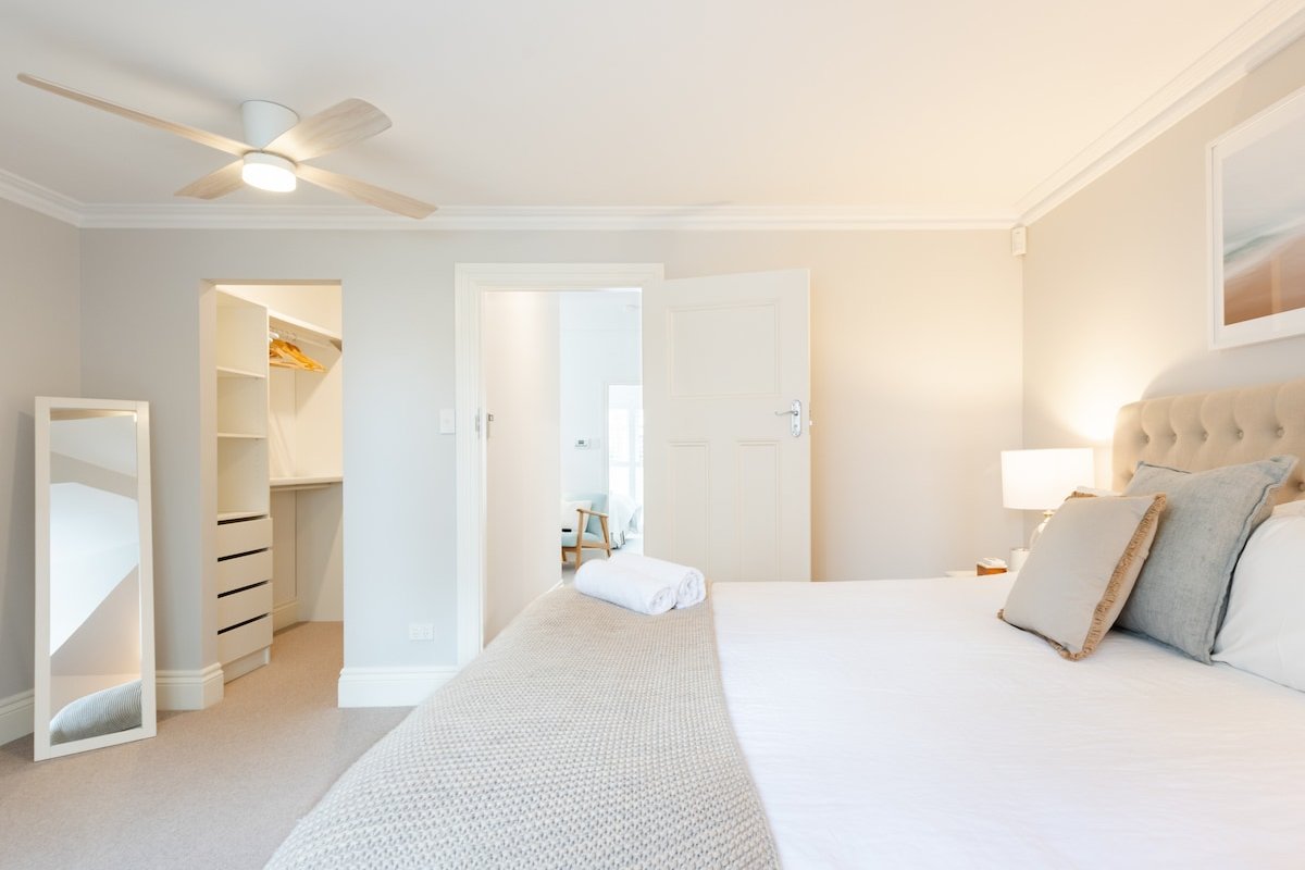 Manly Seaside Cottage gallery image 5