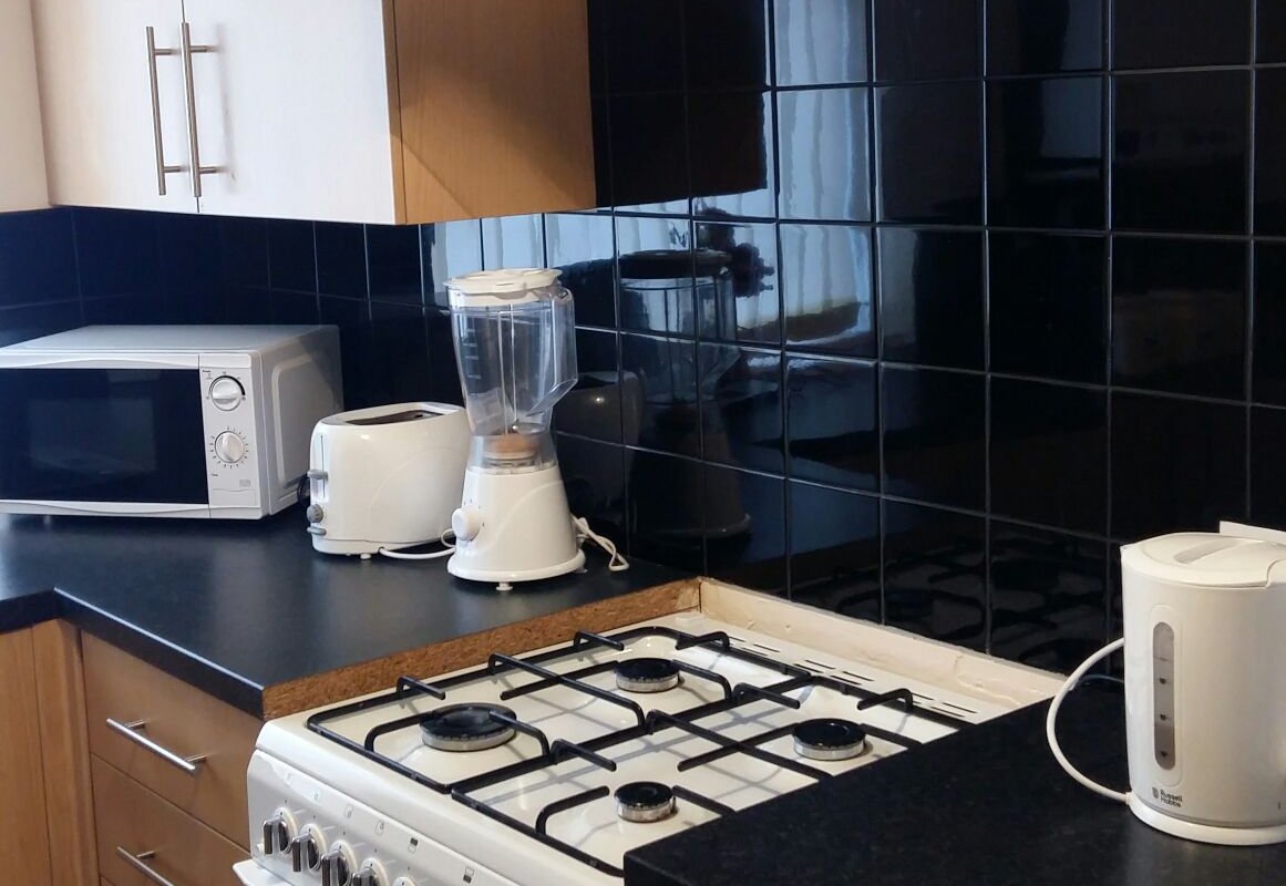 3 Bedroom House Manchester Centre/ 宽敞的家庭住宅 gallery image 5