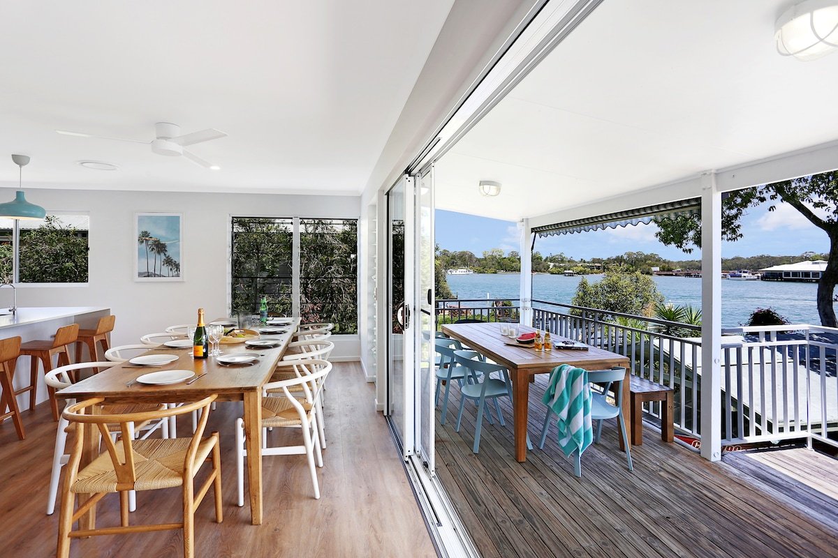 The Shore House – Waterfront on the North Shore gallery image 3