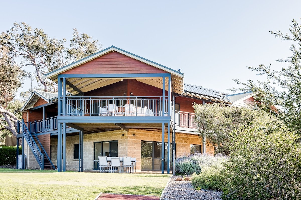 Seaview Retreat gallery image 4