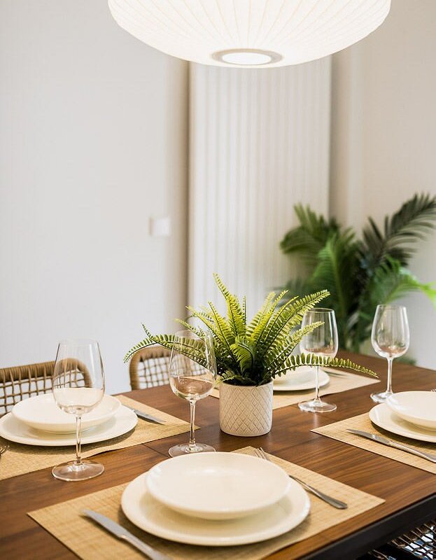 Sunrise Suite: 1 min from Beach gallery image 5