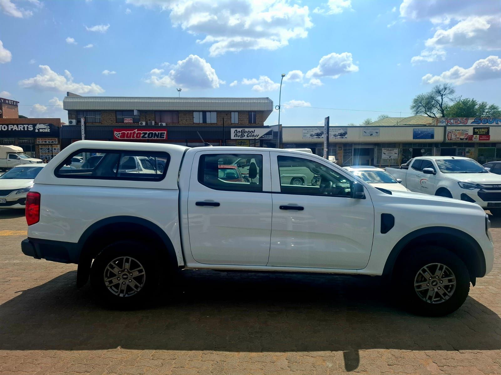 Used car gallery