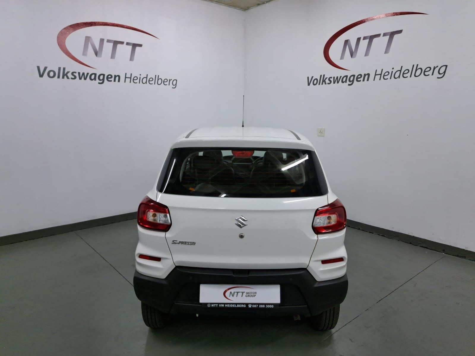 Used car gallery
