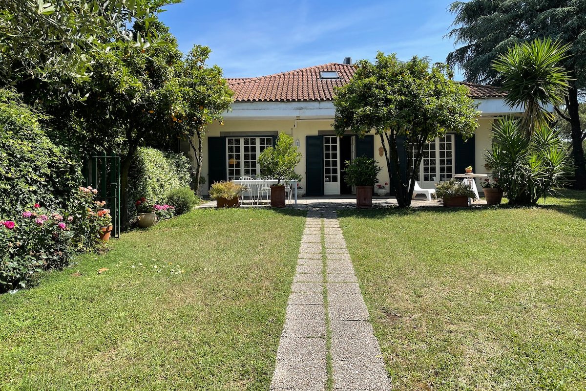 ROME Villa for Families-Group gallery image 2