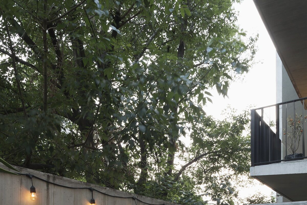 Design Townhouse. Roofgarden.24h security. gallery image 4