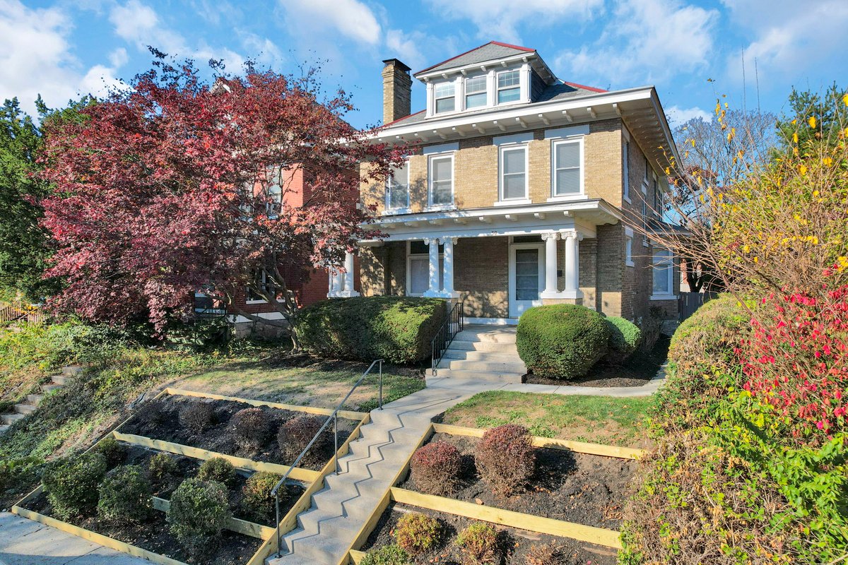 Peaceful and Updated Family Size Home @ Ohio State