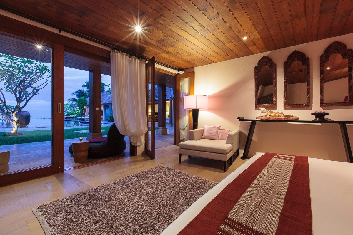 Beachfront, lap pool, 2 master BR, kids room, chef gallery image 4