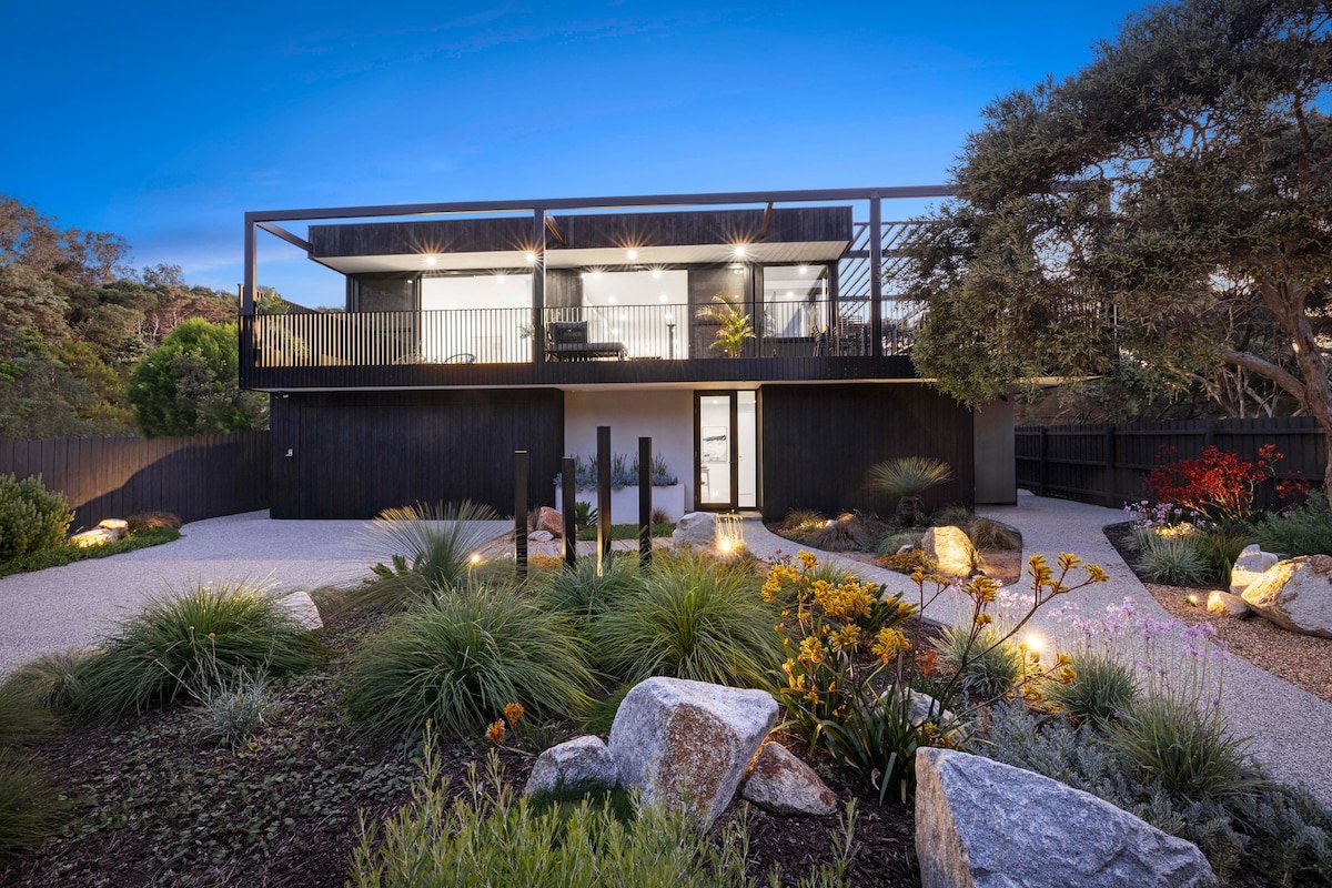 Rye Back Beach Pool House 4-Bedroom 4-Bath gallery image 4