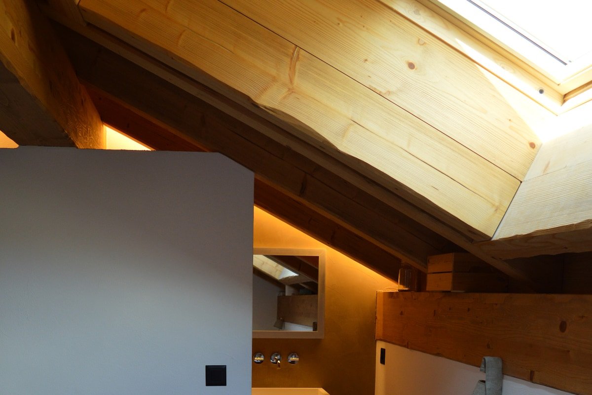 Château d’Oex – Charming chalet – heart of village gallery image 5