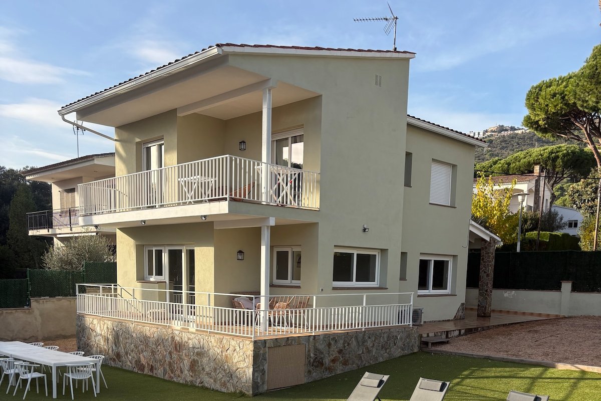 Vil·la magnífica amb piscina. Costa Brava Vil·la. gallery image 2