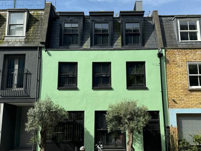 The Black Mews | Hyde Park | Luxurious | Peaceful
