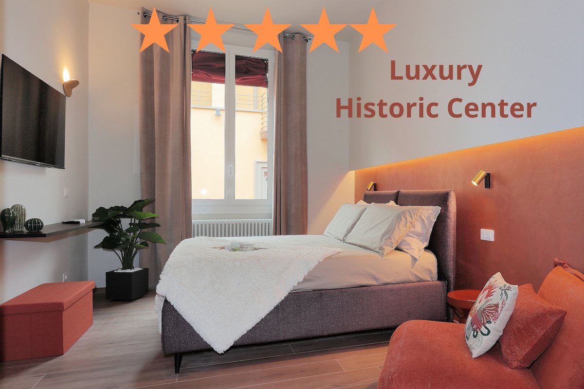 [Dimora Caruso] Piazza Maggiore Design e lusso gallery image 3