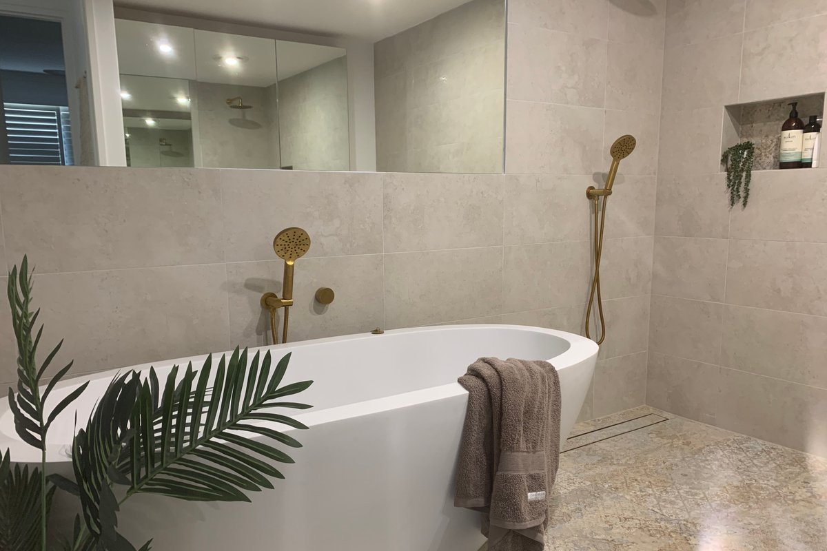 Sea Serenity 2 Luxury Beachfront Retreat