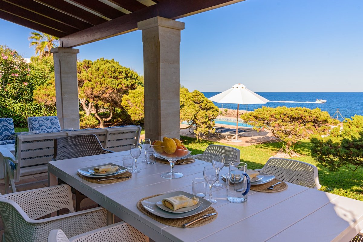 Can Pujades, espectacular primera línea cala d´or. gallery image 2