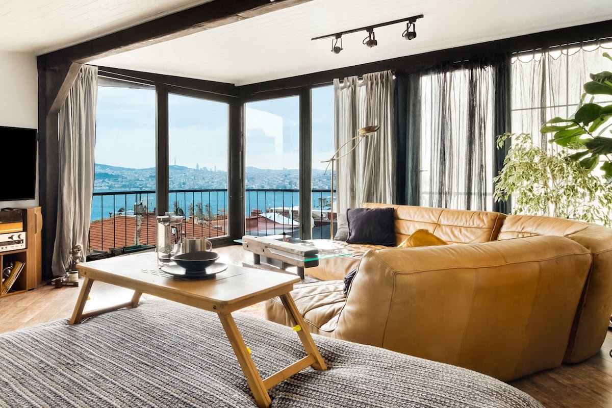 Sunrise! Panoramic Loft 🖤 Terrace BBQ gallery image 2