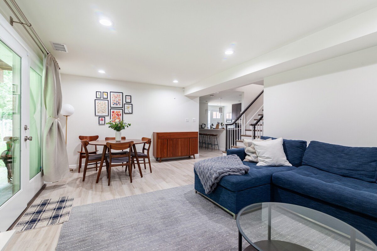 Modern 5BR Oasis on Rock Creek gallery image 4