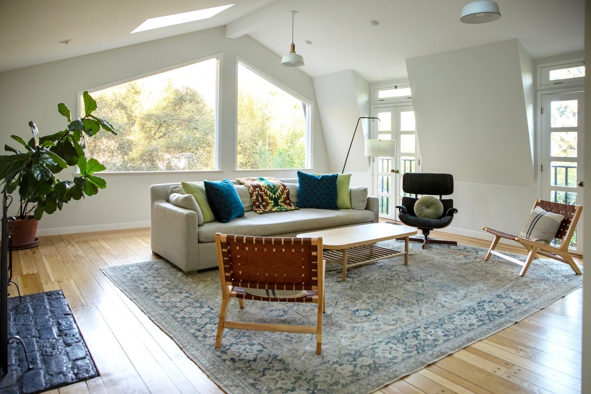 Fernwood Canyon Escape w/Sauna, Bocce & Cottage gallery image 3