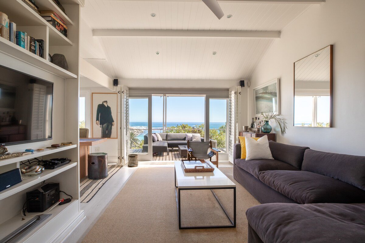 Bentley’s Bungalow, Clifton 4th beach by Steadfast gallery image 3