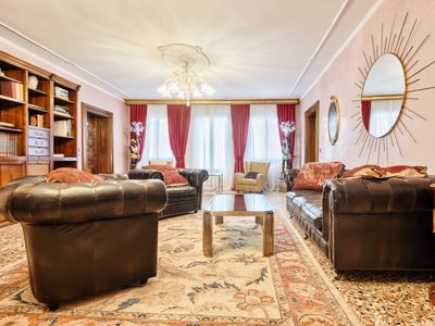 Luxury Duodo Gregolin Palace