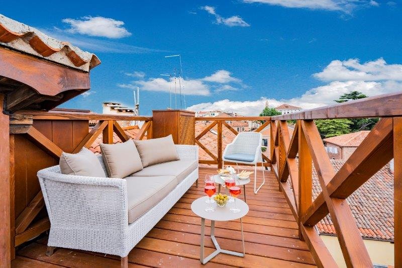 Ca’ Dell’Opera Luxury Apartment with Terrace gallery image 2