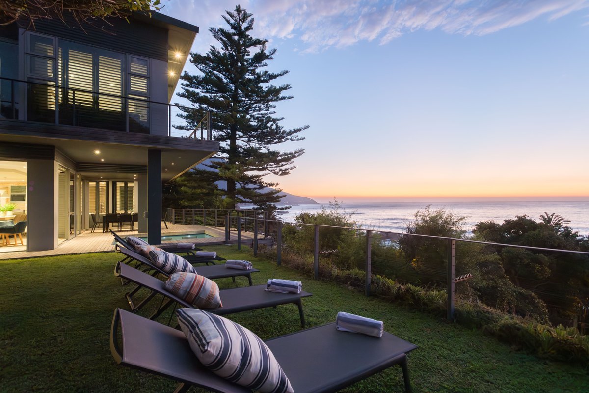 Elevation Villa over the Ocean