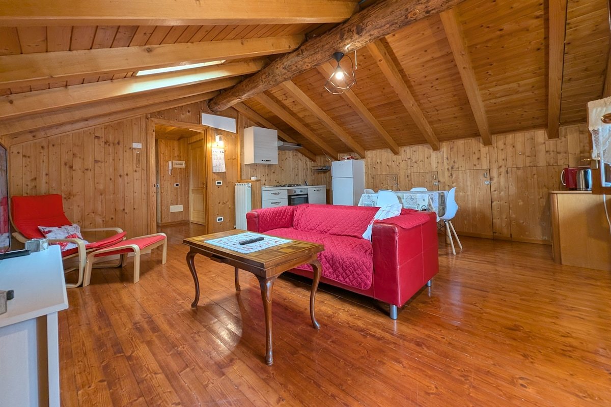 Loft La Cà,2 bedroom apt relax,skiresort,trekking gallery image 3