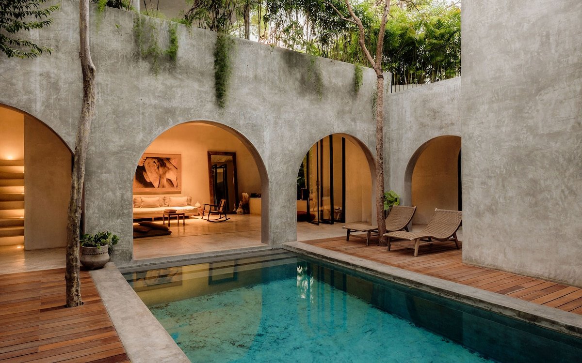 Casa Shalva | Iconic Mansion – 2 Pools + Concierge gallery image 4