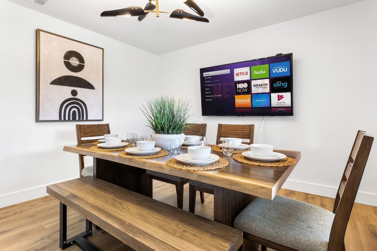 6BD Group Retreat- Arcades, Billiard, Foosball gallery image 5