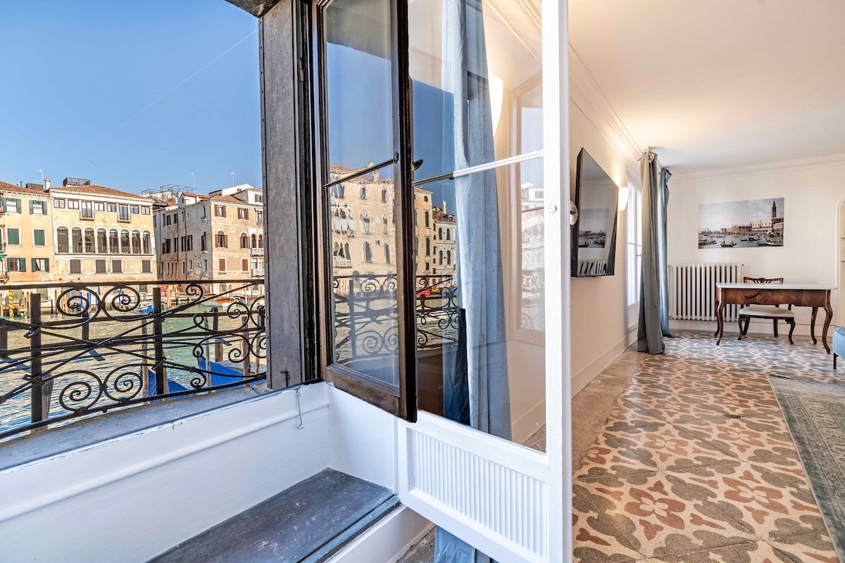 Palazzo Benzon-Rialto View(new) gallery image 4