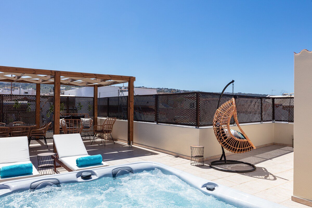 The Old Town Gem gallery image 3