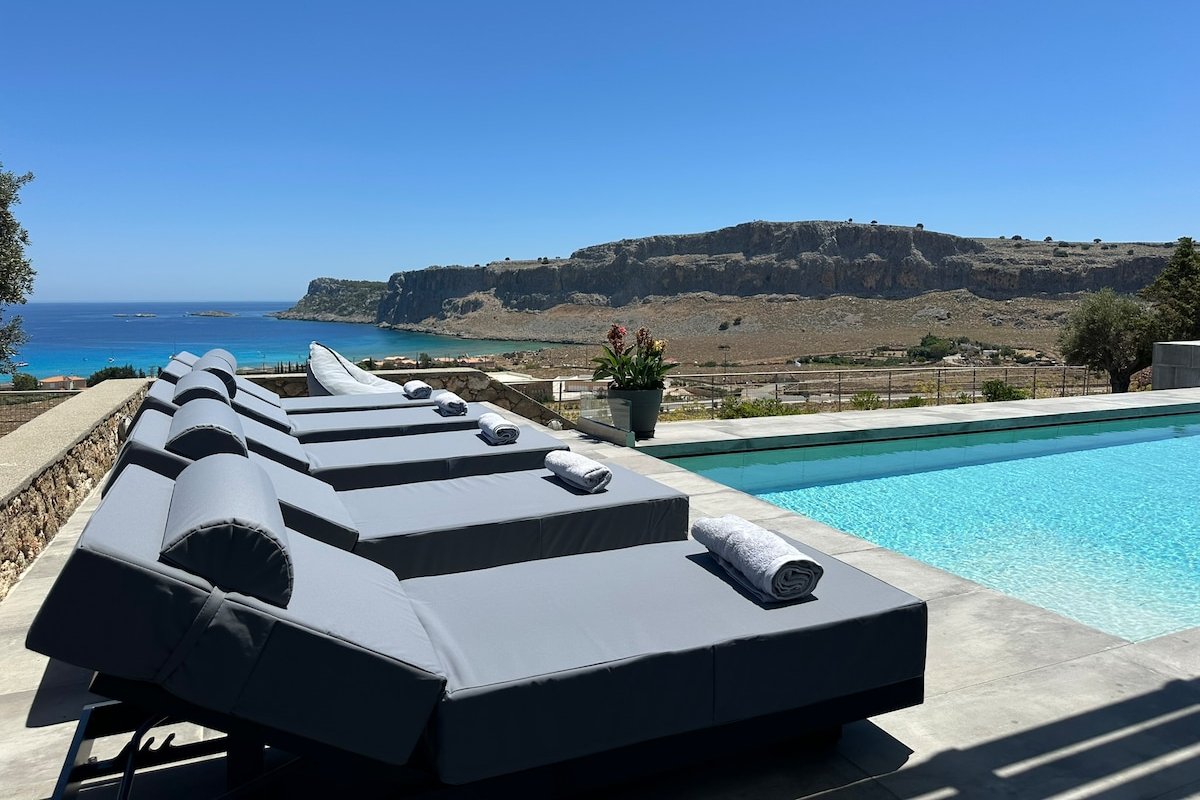 Solis Lindos Villa gallery image 4