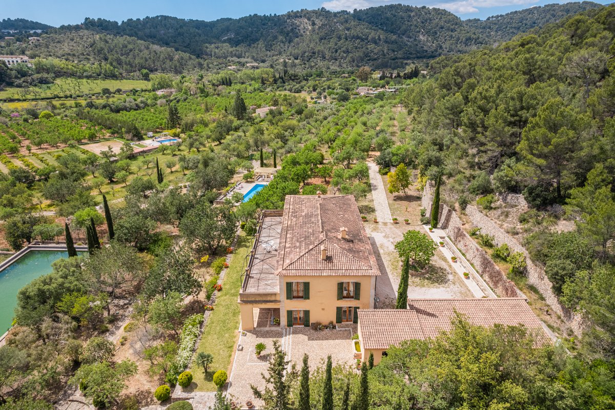 Ca Nostra Majorca Esporlas, next to Palma*