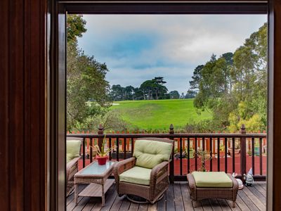 Luxurious house close to SF next to SF Golf Club