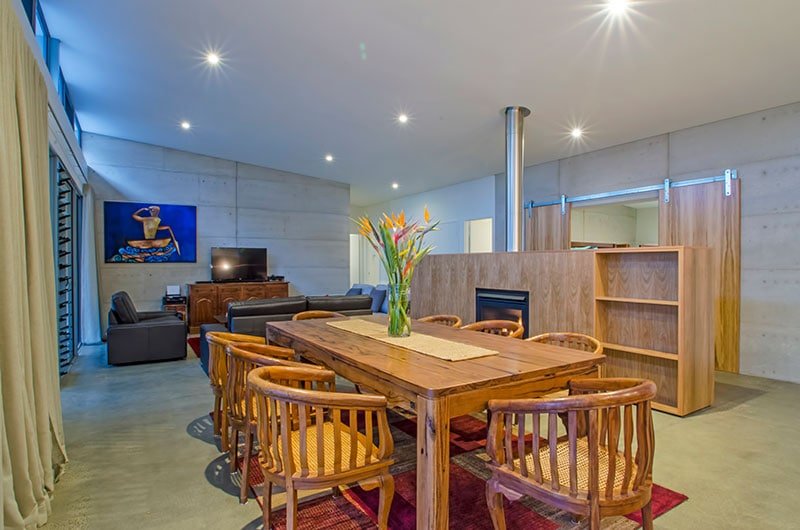 Isabella gallery image 4